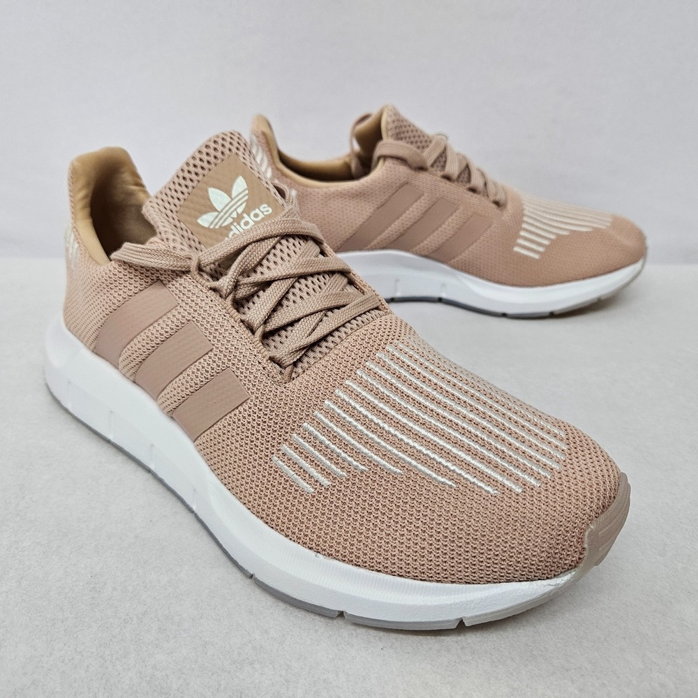 Adidas Women's Swift Run Casual Comfort Shoes CG6130 Ash Pearl White‎ Sz 8